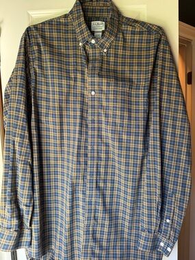 L.L. Bean Men's Blue and Tan Plaid Button-Down Shirt
